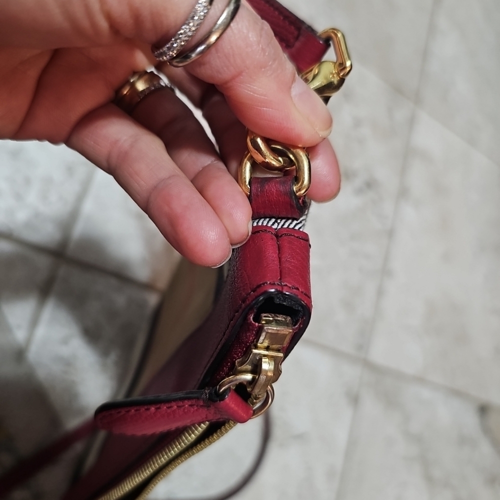 Burberry House Check Derby Peyton Crossbody Bag - Picture 8 of 13